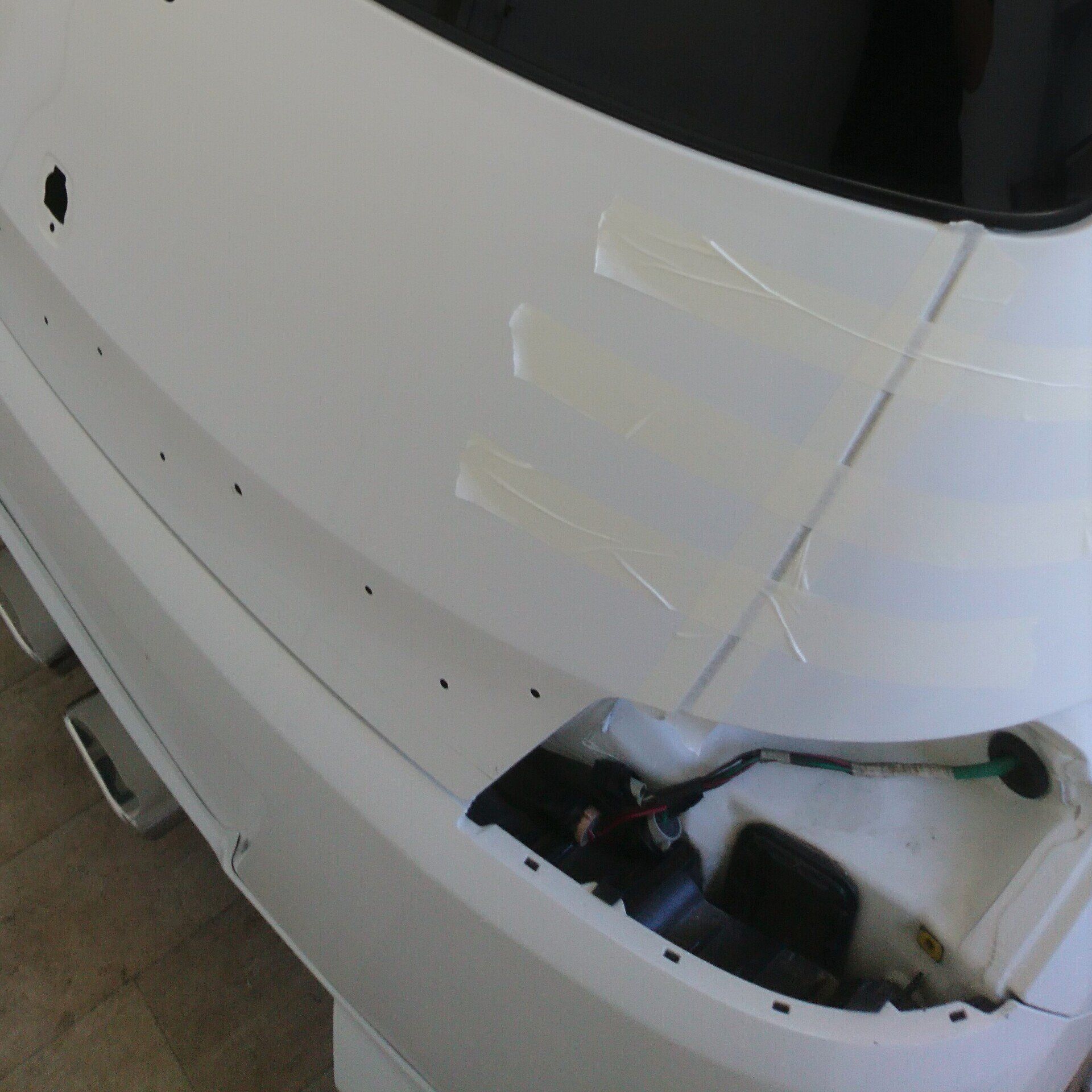 Voll Folierung Anbauteile abmontiert.