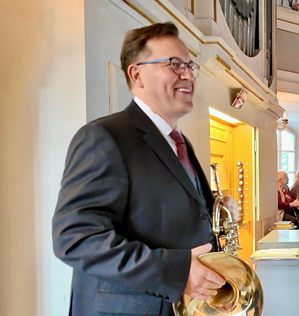 Das neue linksgriffige Diskanthorn der Leipziger Firma Syhre ist eine Spezialanfertigung für mich. Der samtige Ton ist ein klangvoller Kontrast zur strahlenden Trompete.