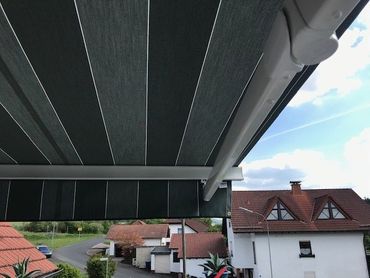 Balkonmarkisen in Fachhandelsqualität von Markisen made in Germany Balkonmarkisen online kaufen, Klemmmarkisen Fallarmmarkisen ohne bohren
