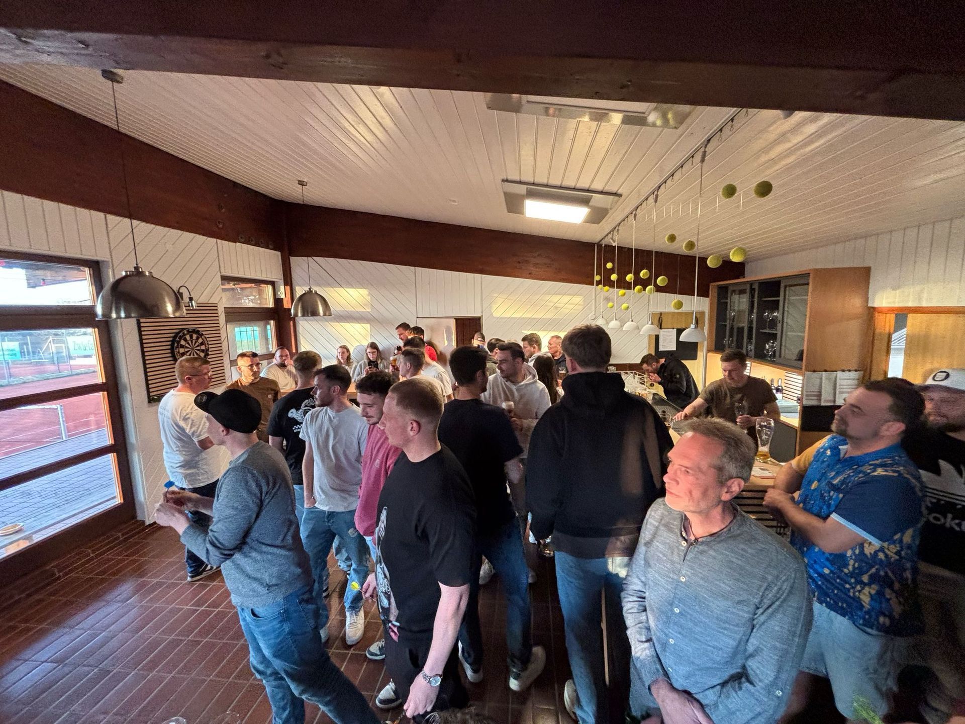 Flight Attendance gewinnt 3. Dartturnier