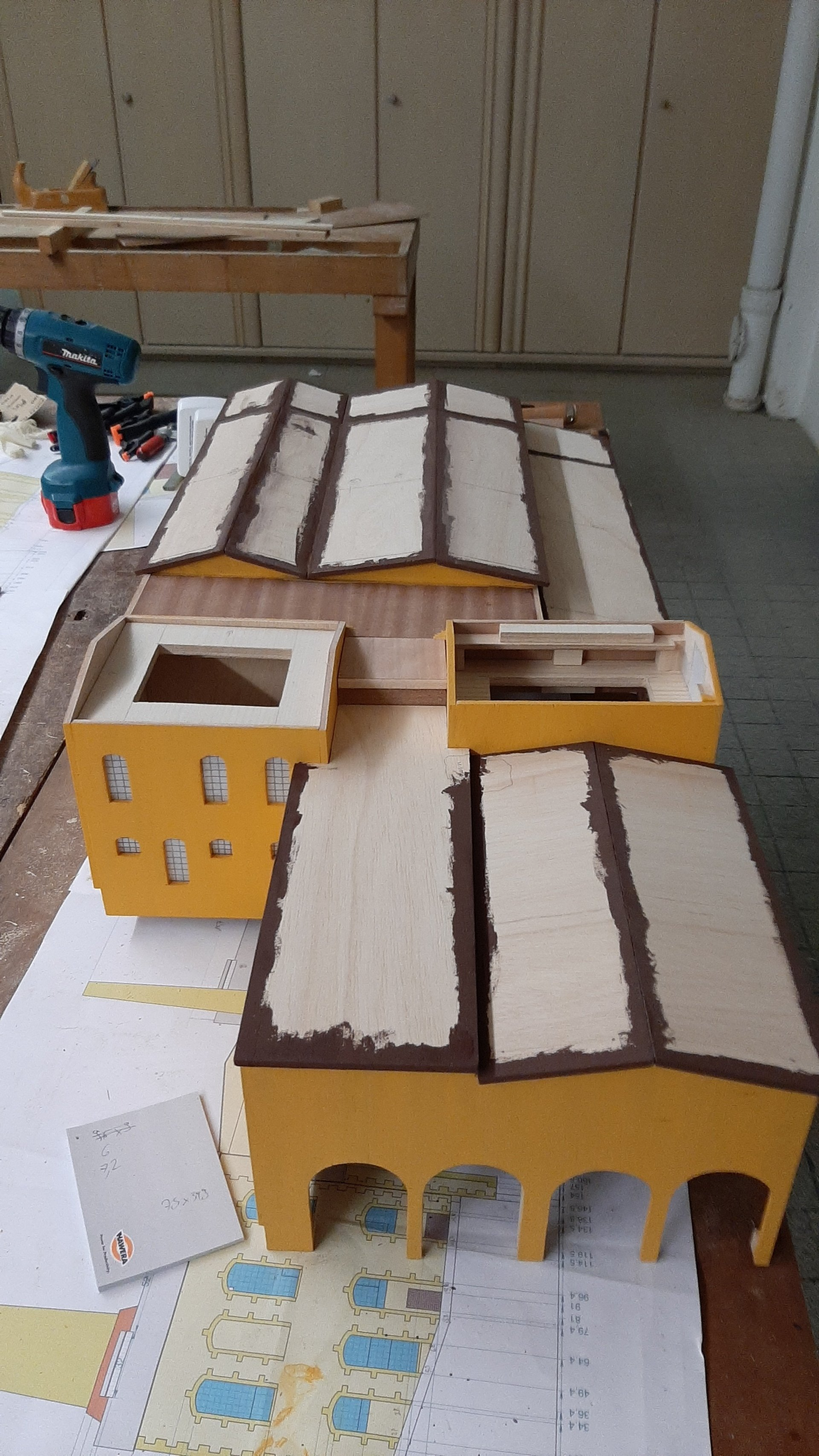 Stand: 10.12.2021 Bau der Dächer