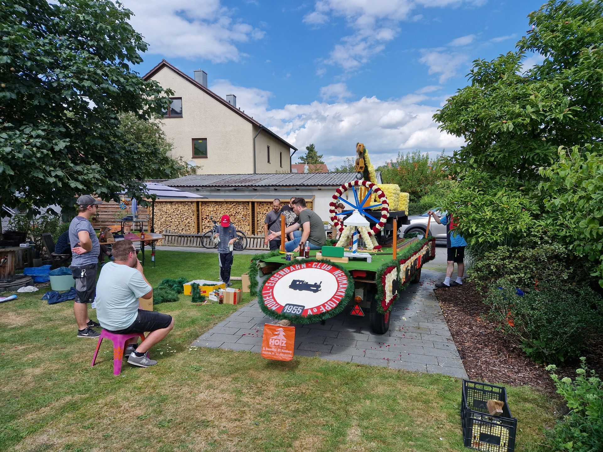 Vorbereitung Festwagen 2024