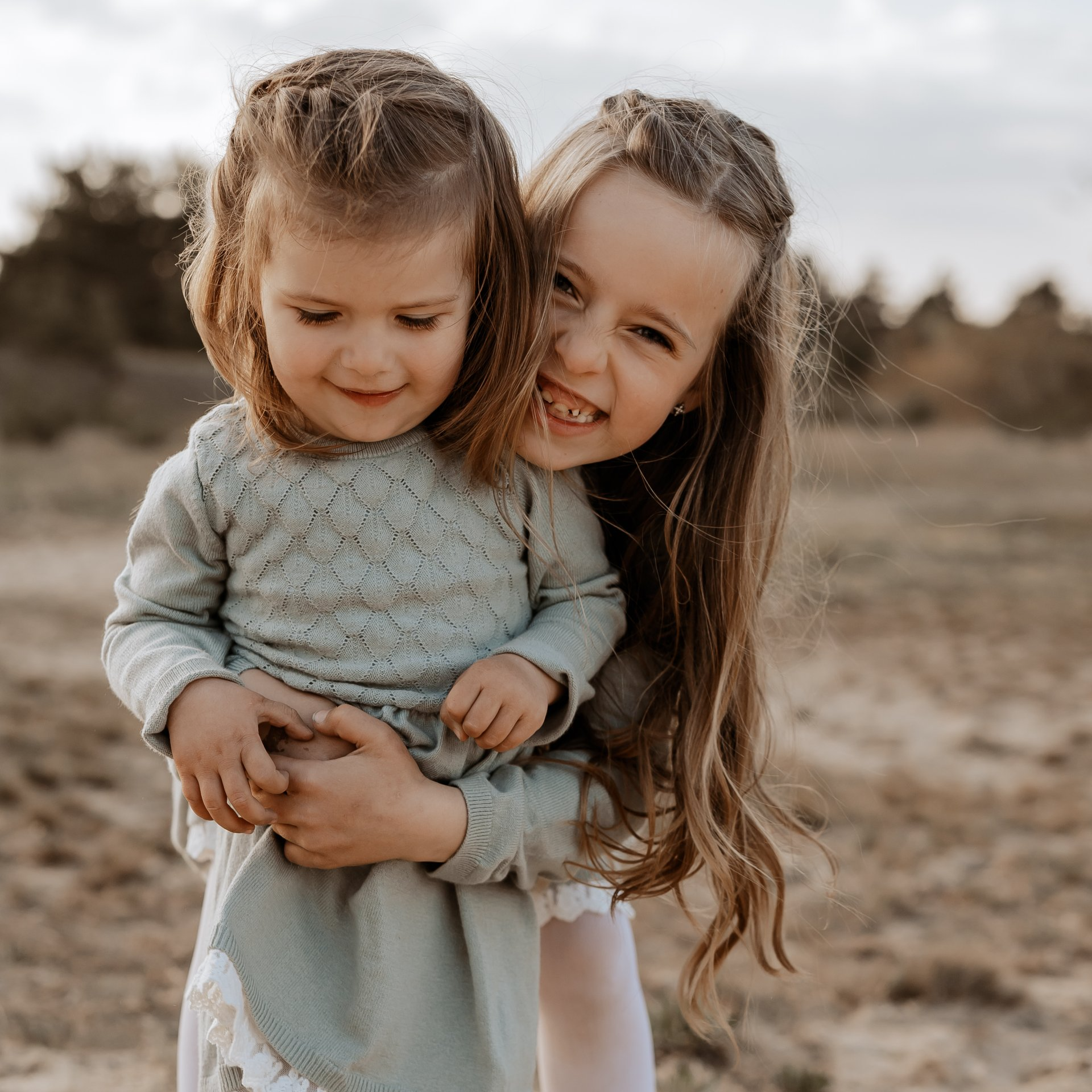 fröhlich, natürlich, lebendig