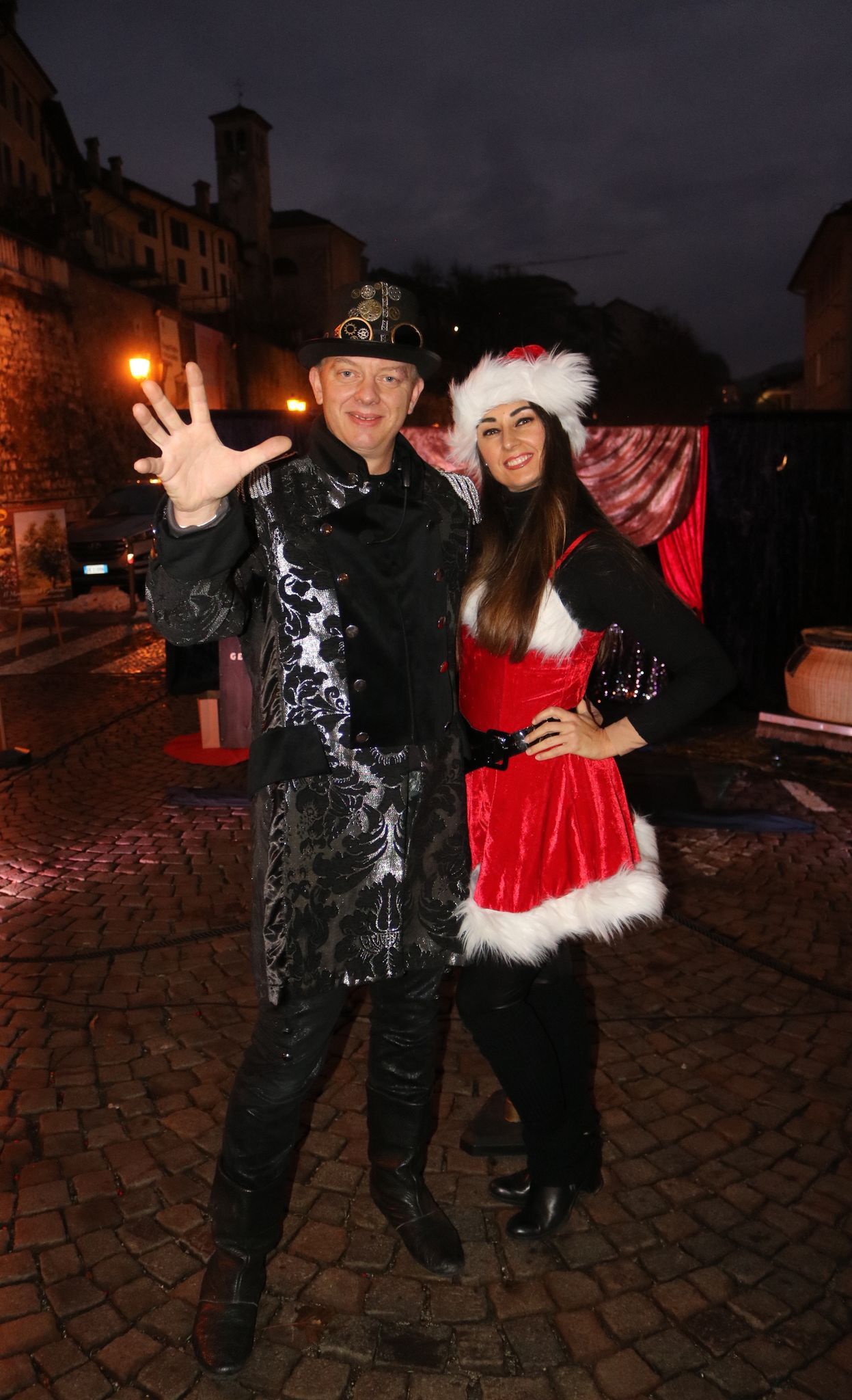 spettacolo di magia del natale a feltre, spettacolo magia comica, spettacolo di magia a belluno.