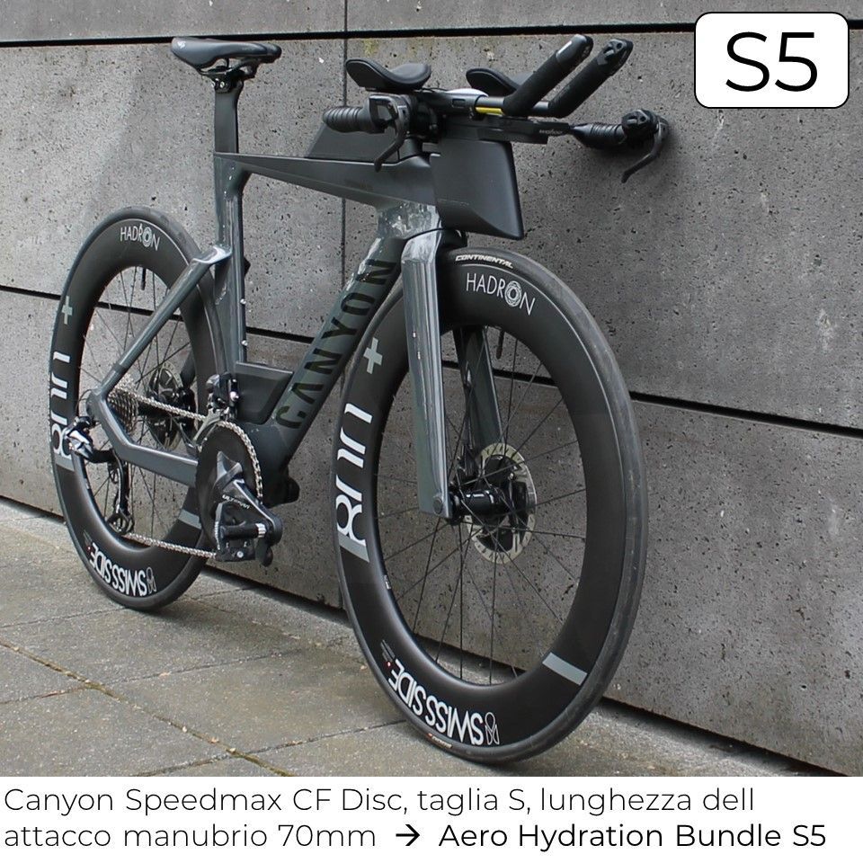 sistema di idratazione aerodinamica per triathlon s5 di www.stealth-parts.com/it su canyon speedmax cf disc taglia s