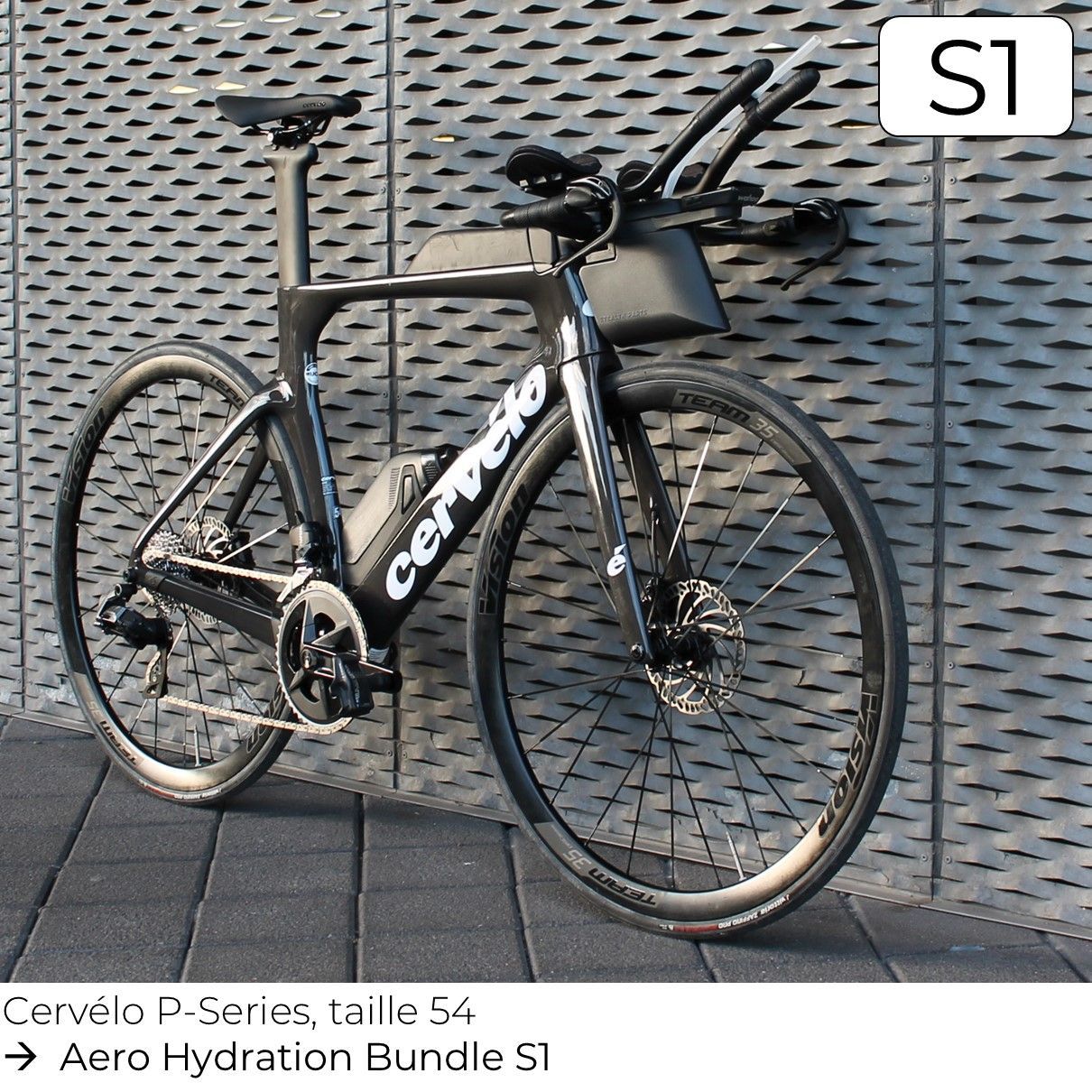 système d'hydratation triathlon bta s1 de www.stealth-parts.com/fr sur cervélo p-series taille 54