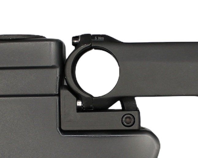 the aero hydration bottle is secured with a fixing screw