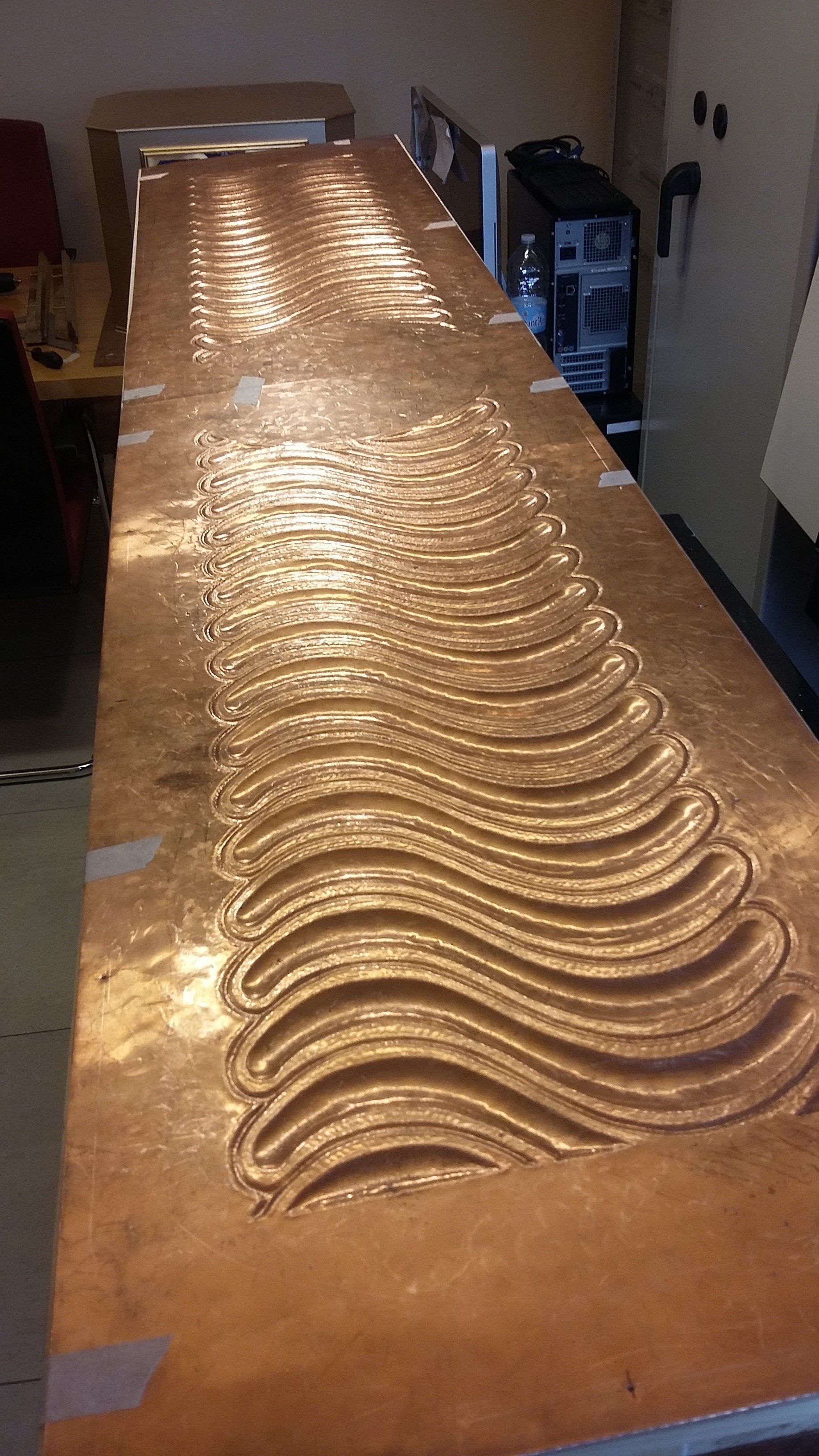 Lastre cesellate con strigilatura urna beato Niccolò Stenone