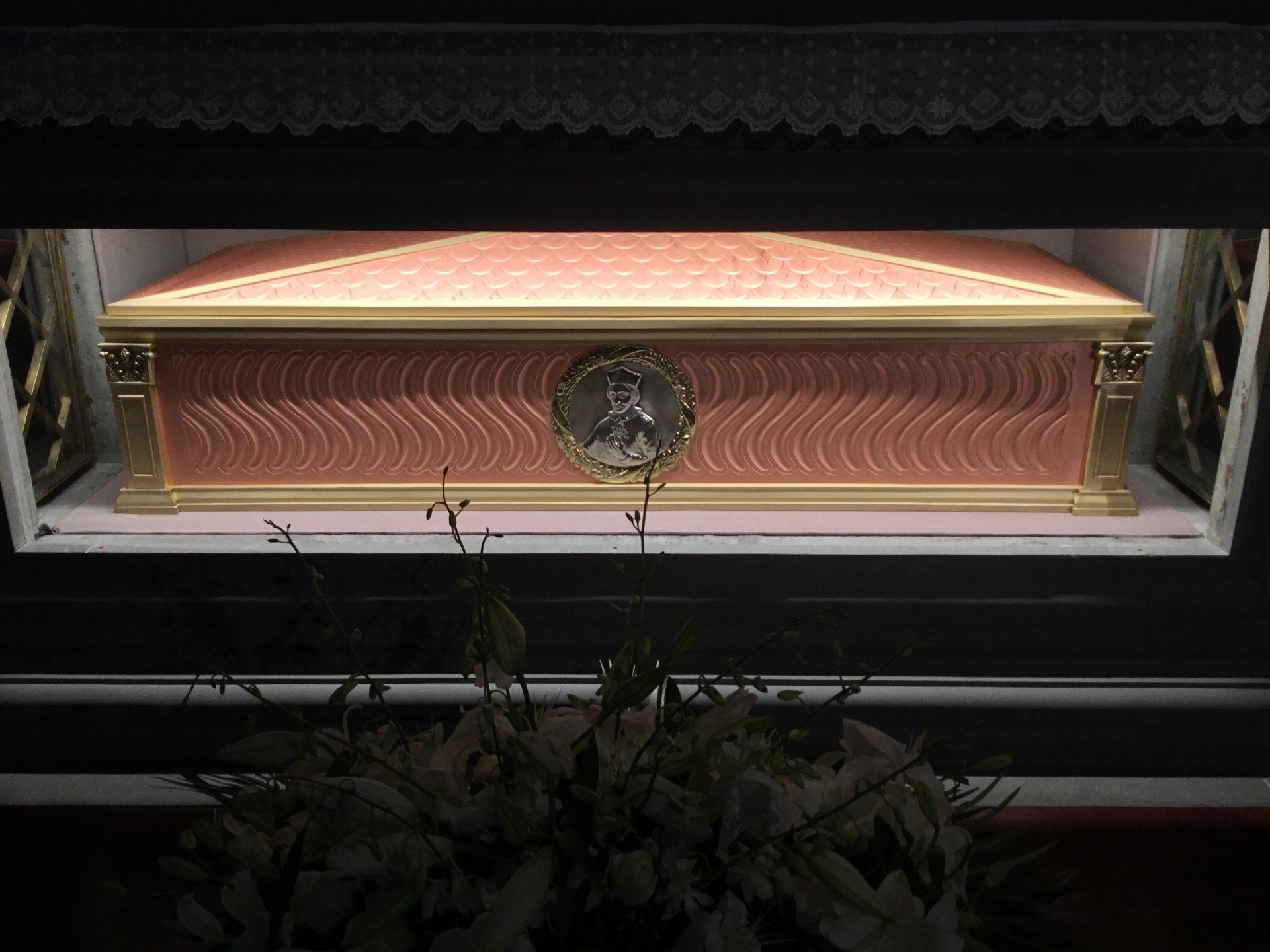 Urna Beato Stenone altare san Lorenzo