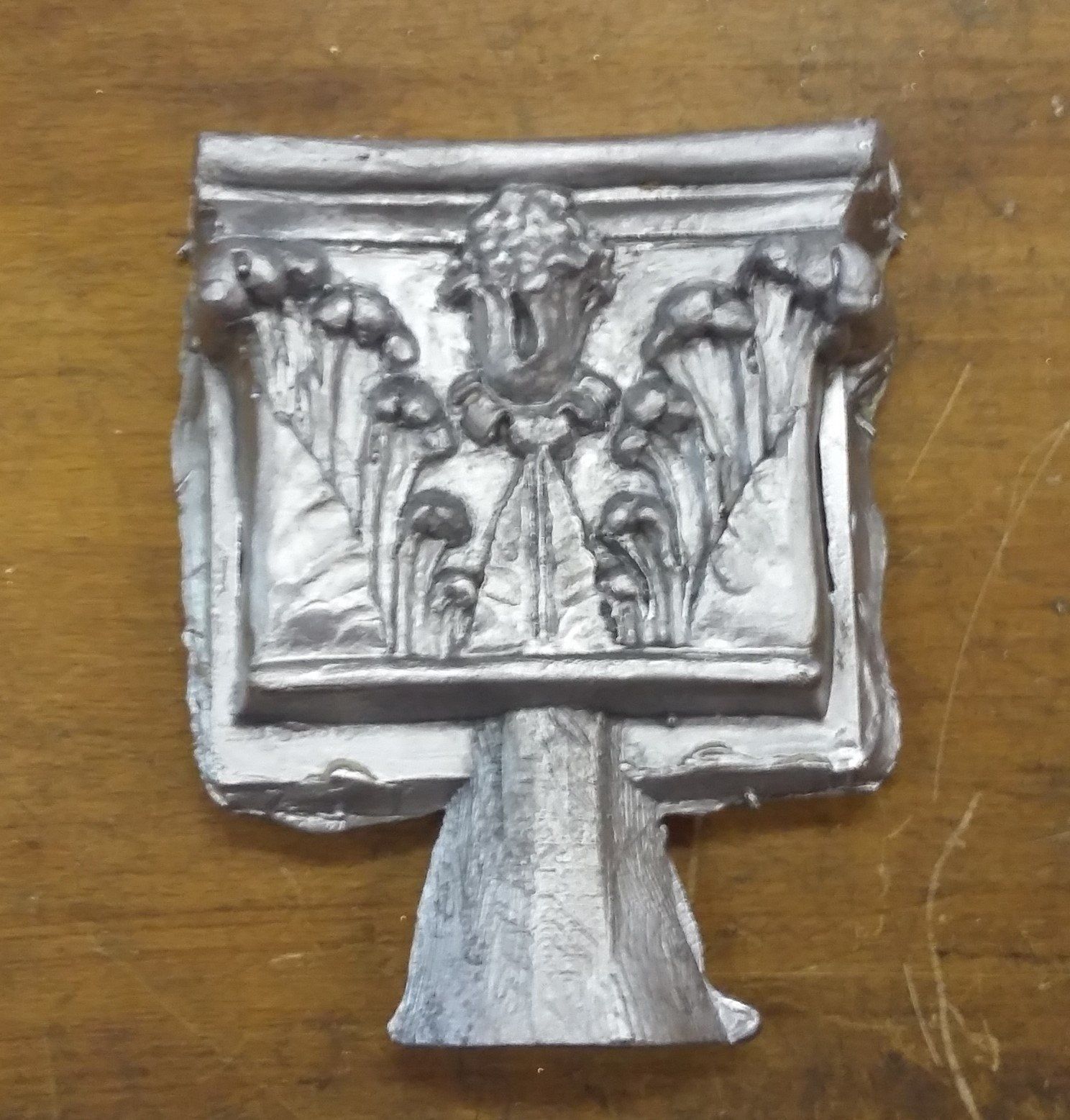 Fusione in piombo capitello lesene urna Niccolò Stenone