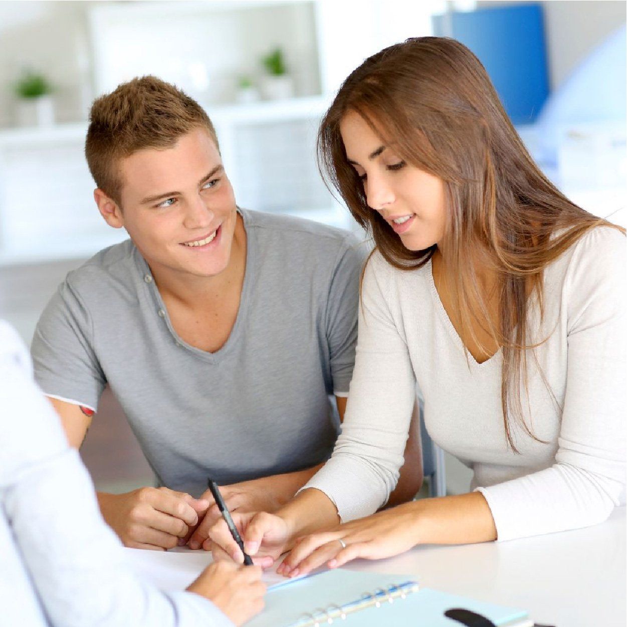 Coaching, Karriere, Einzelcoaching, zwei Menschen im Gespräch