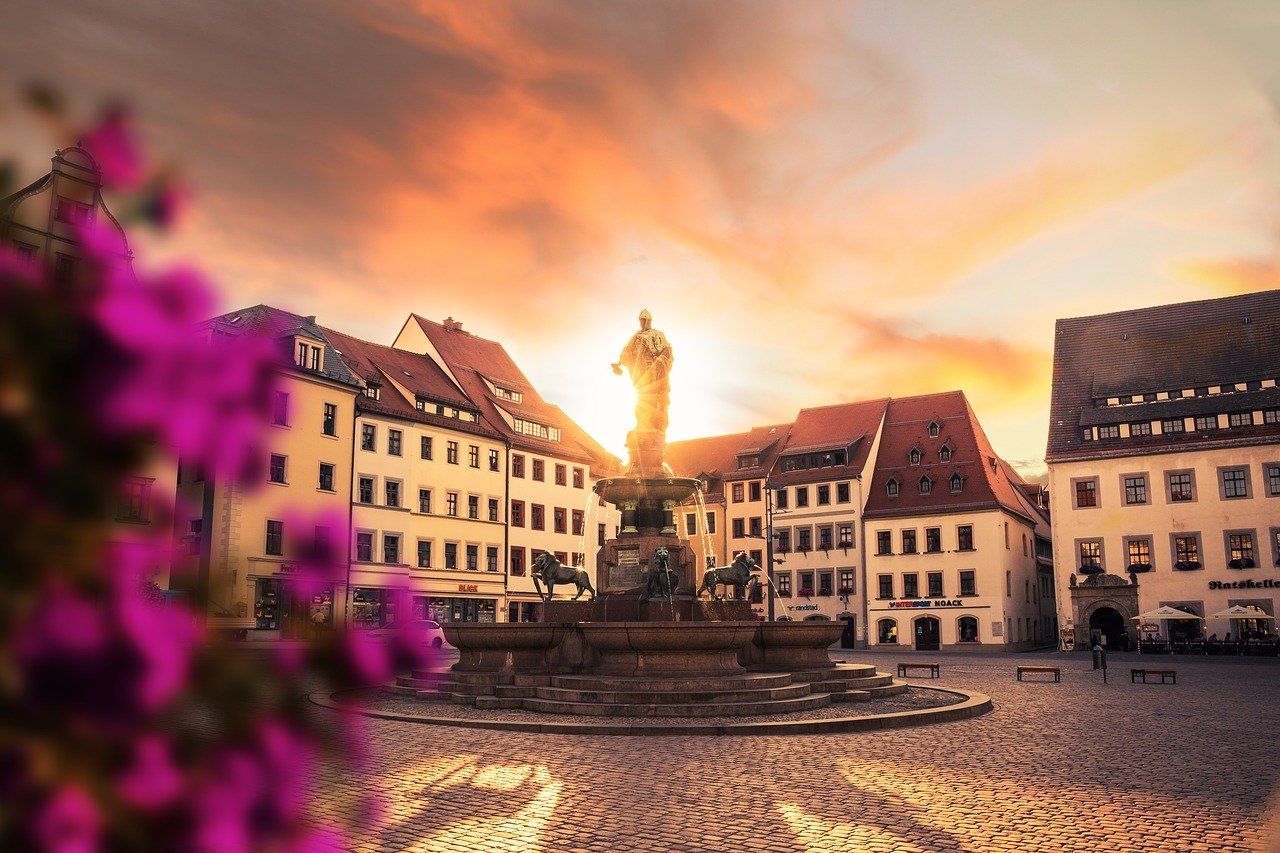 Marktplatz Freiberg im Sonnenuntergang