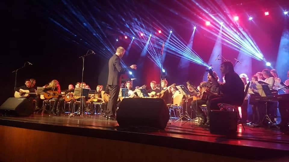 éclairage et mise en valeur d'une concert d'une école de musique