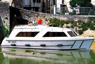 Hausboot günstig mieten Hausbooturlaub Frankreich