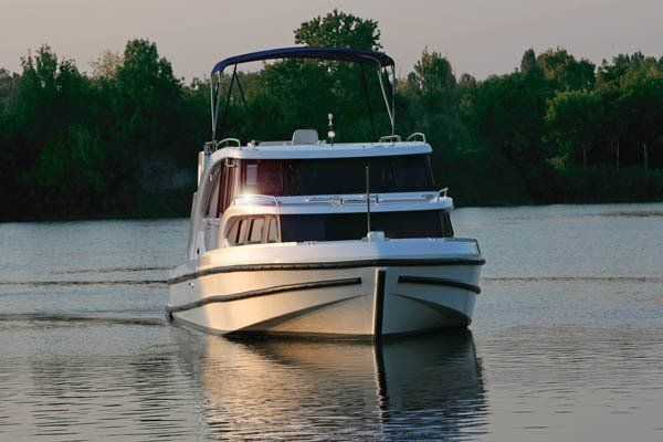 Houseboat Italia Minuetto 8+