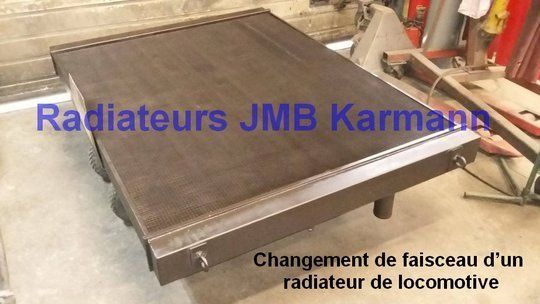 réparation avec changement de faisceau d'un radiateur de locomotive
