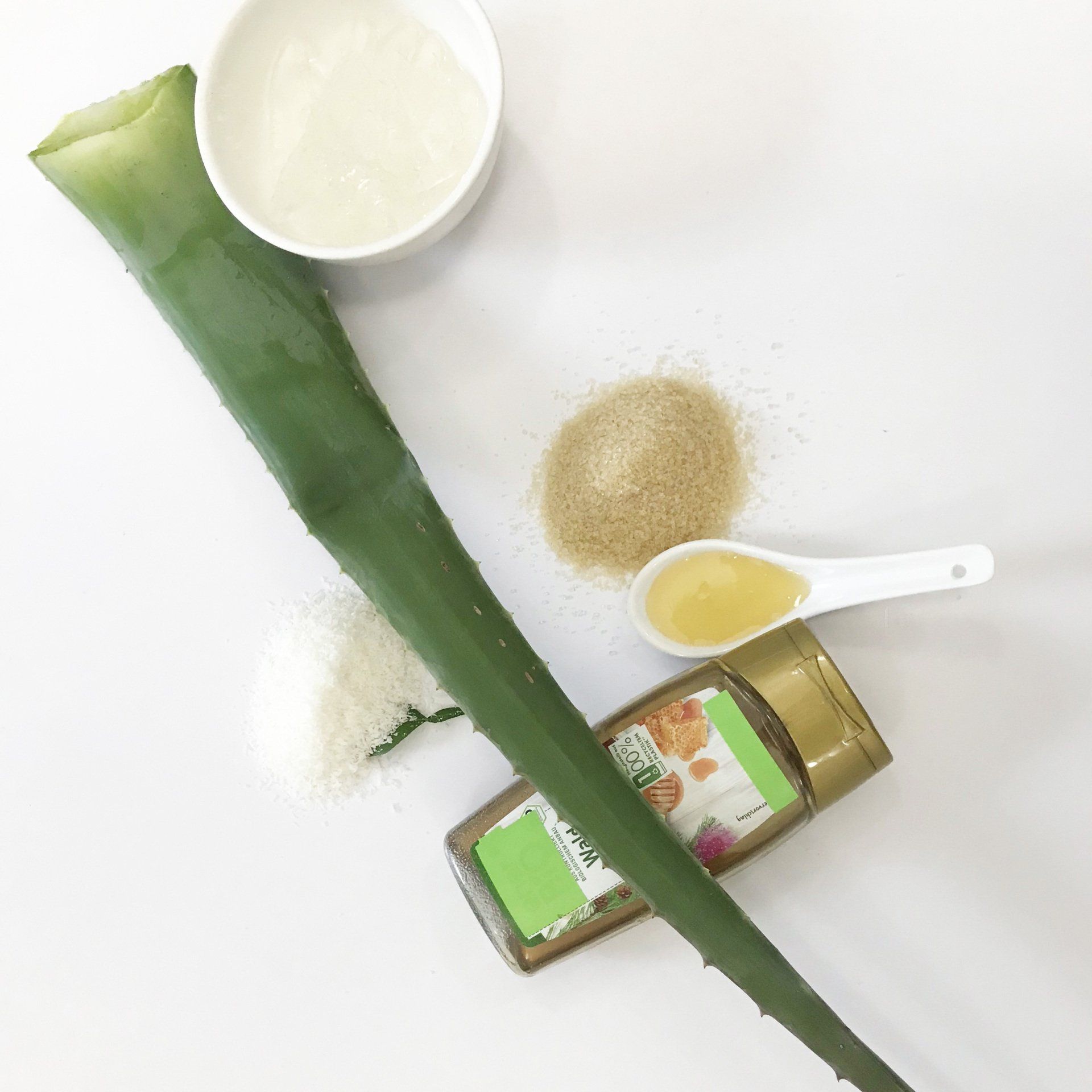 Body Scrub Aloe Vera-Coconut-Sugar-Honey