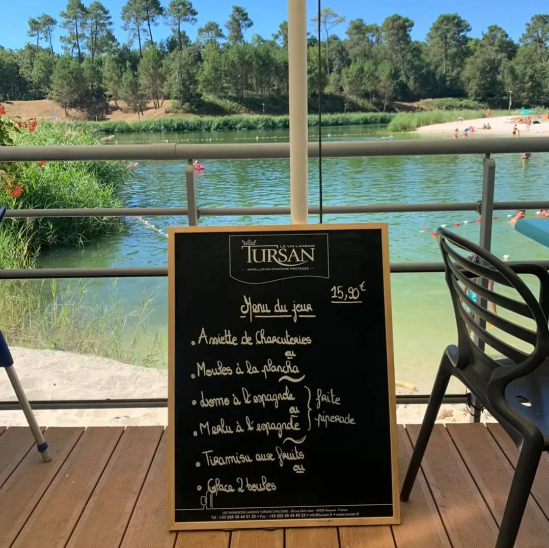 Nous vous attendons pour le déjeûner menu jour poisson restaurant mont de marsan