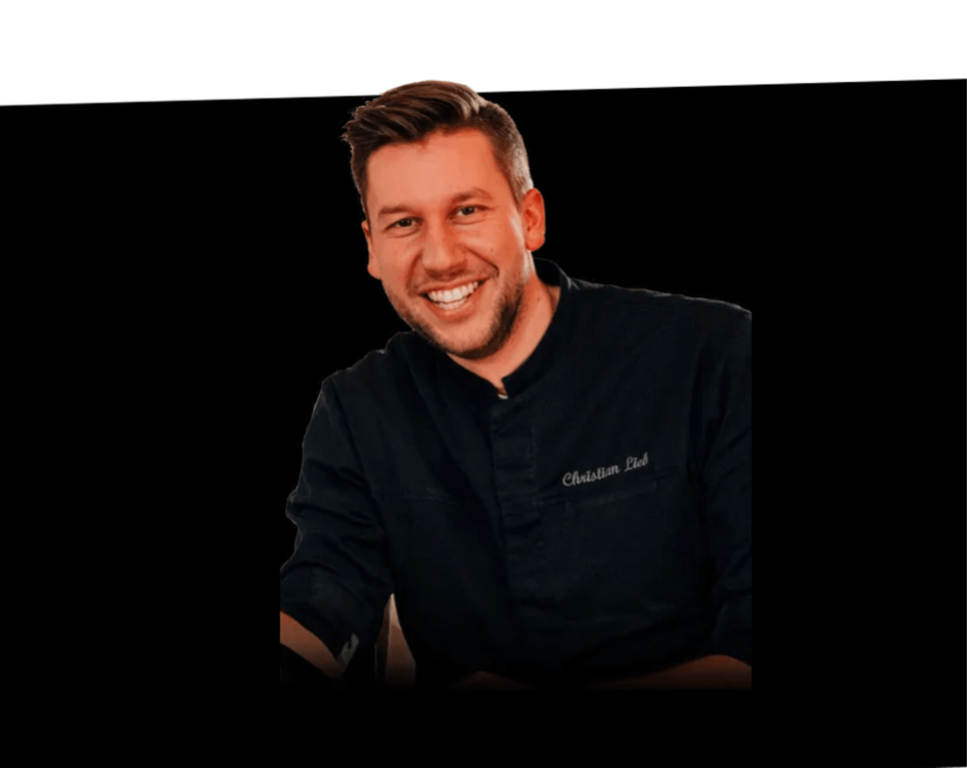 Panorama Blick, Bad Waldsee, Kaffee, Restaurant, Vinothek, erlesene Weine, Bar, selbstgebackene Kuchen, Snacks, Mittagstisch, Sonnenterrasse, Gin - Greenkeeper's Cut, Bier vom Fass, kleine Gerichte, Burger, vegetarisch, vegan, Laktose frei, Gluten frei, Café-Restaurant Ausblick T-19, Restaurant im Hofgut