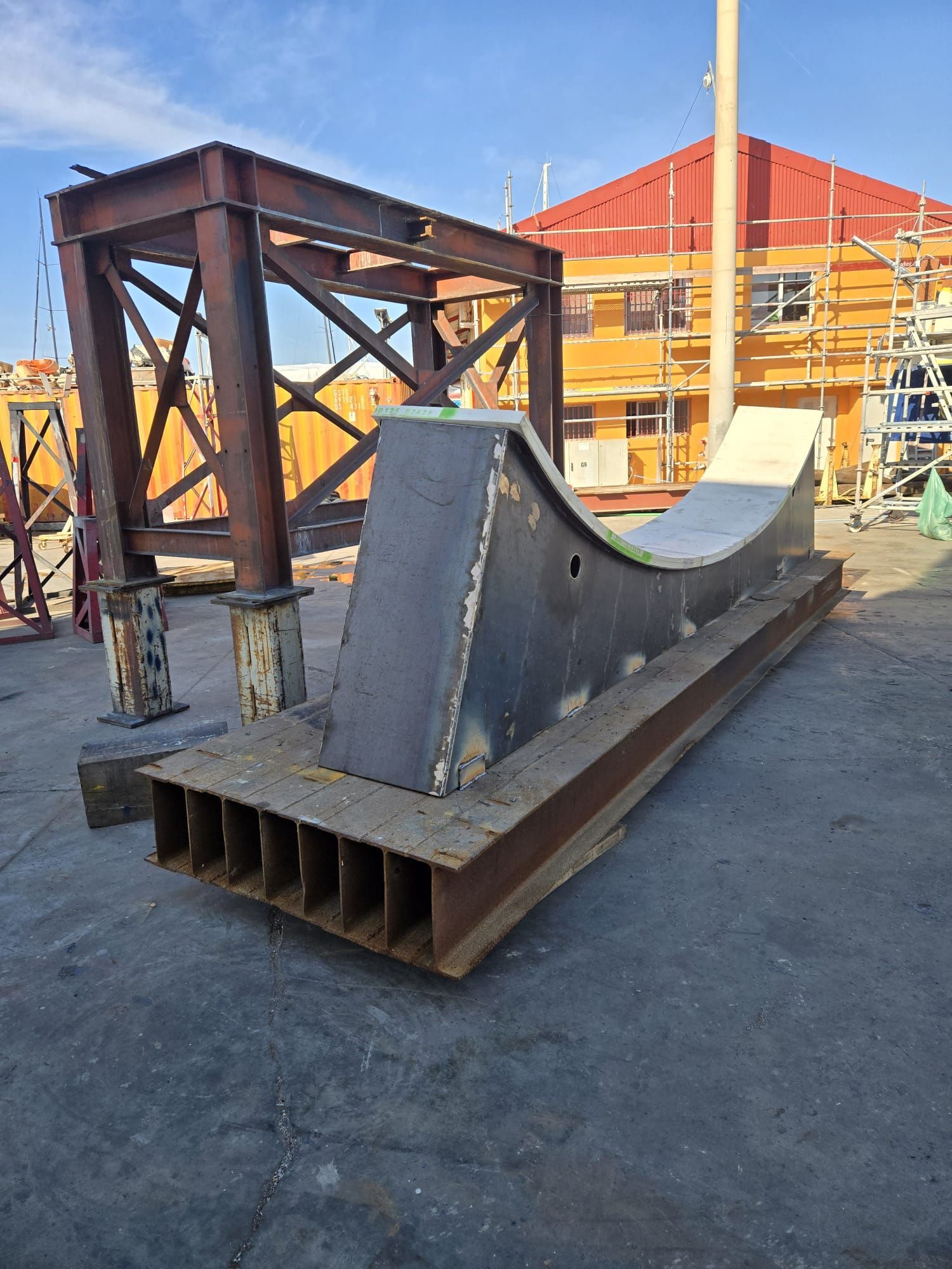 examples of hardstanding cradles