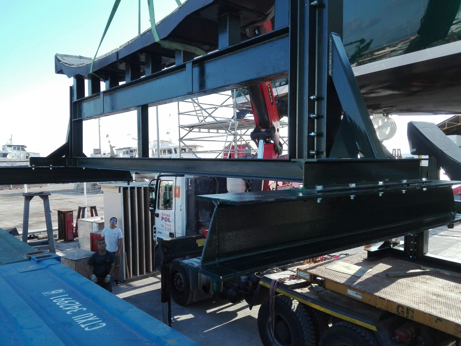 Cradles arriving at STP