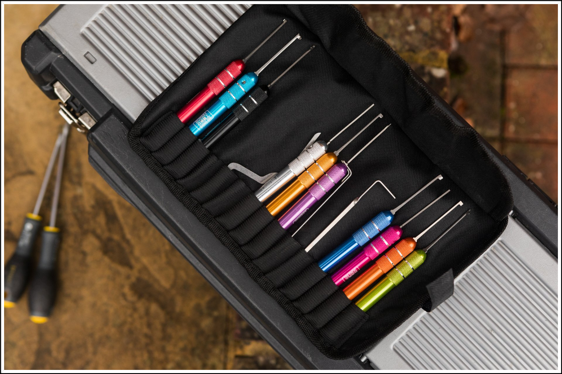 RLM Locksmiths getting you back in your house without destroying the locks or door