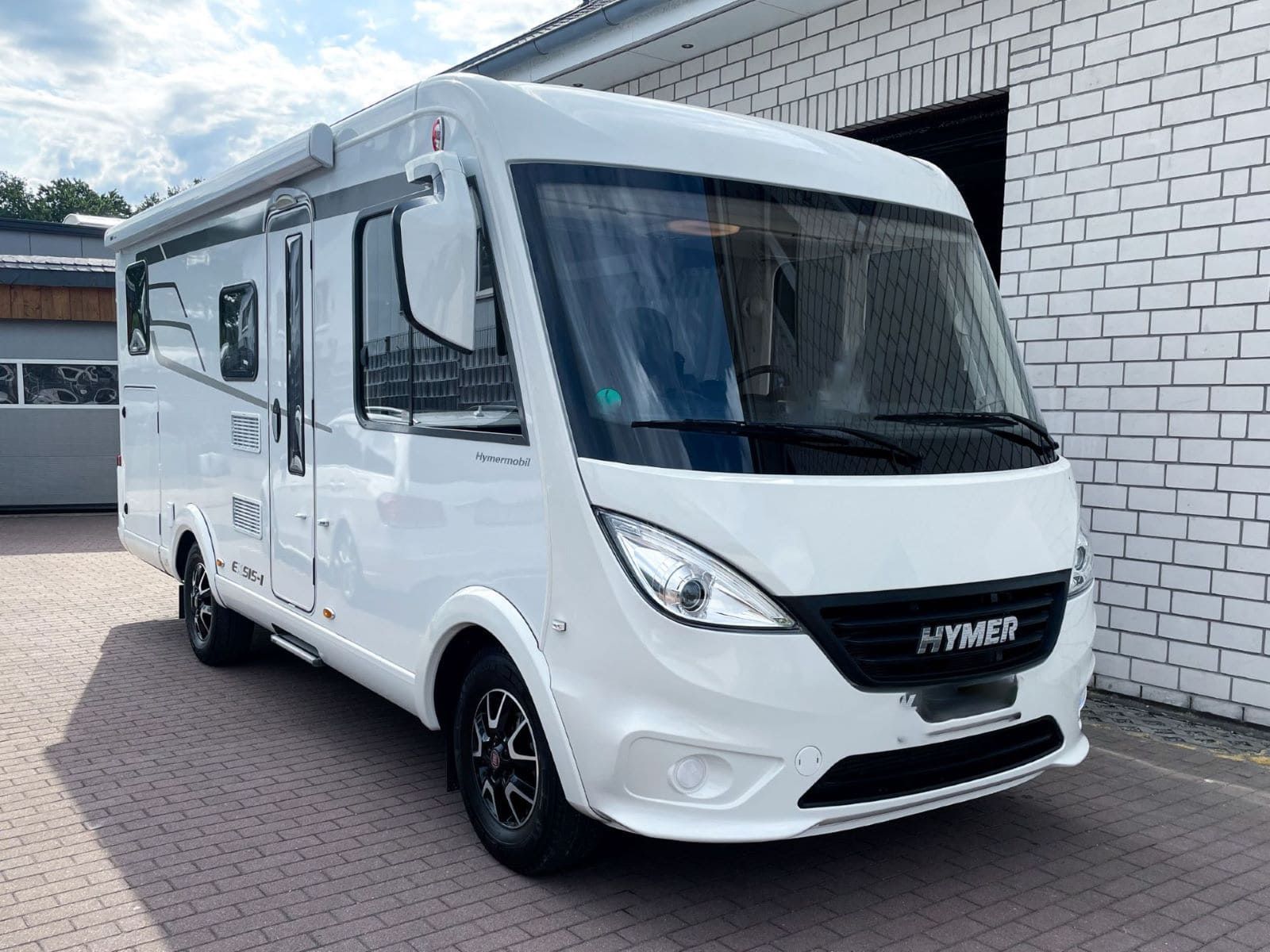Hymer Wohnmobil aufbereitet und versiegelt Hymer Wohnmobil aufbereitet und versiegelt