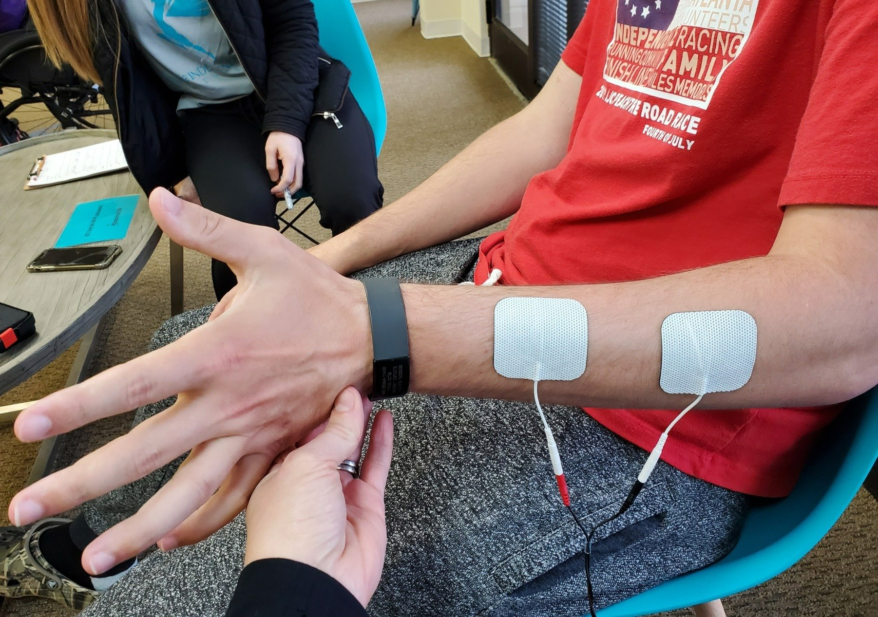 neuro muscular electrical stimulation, NMES for strenth, reeducation and atrophy