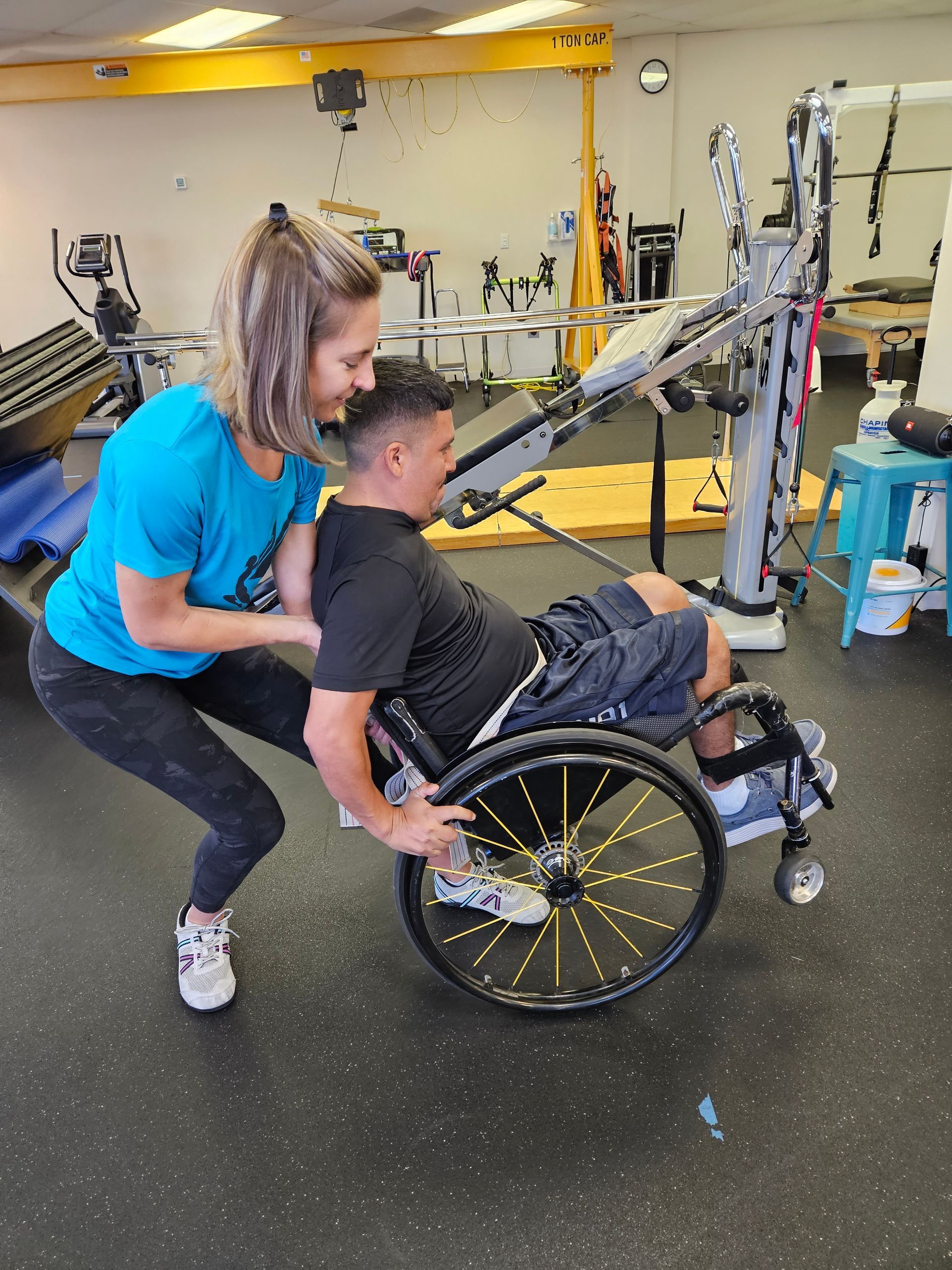 functional mobility training for wheelchair users; wheelies, curbs and floor transfers