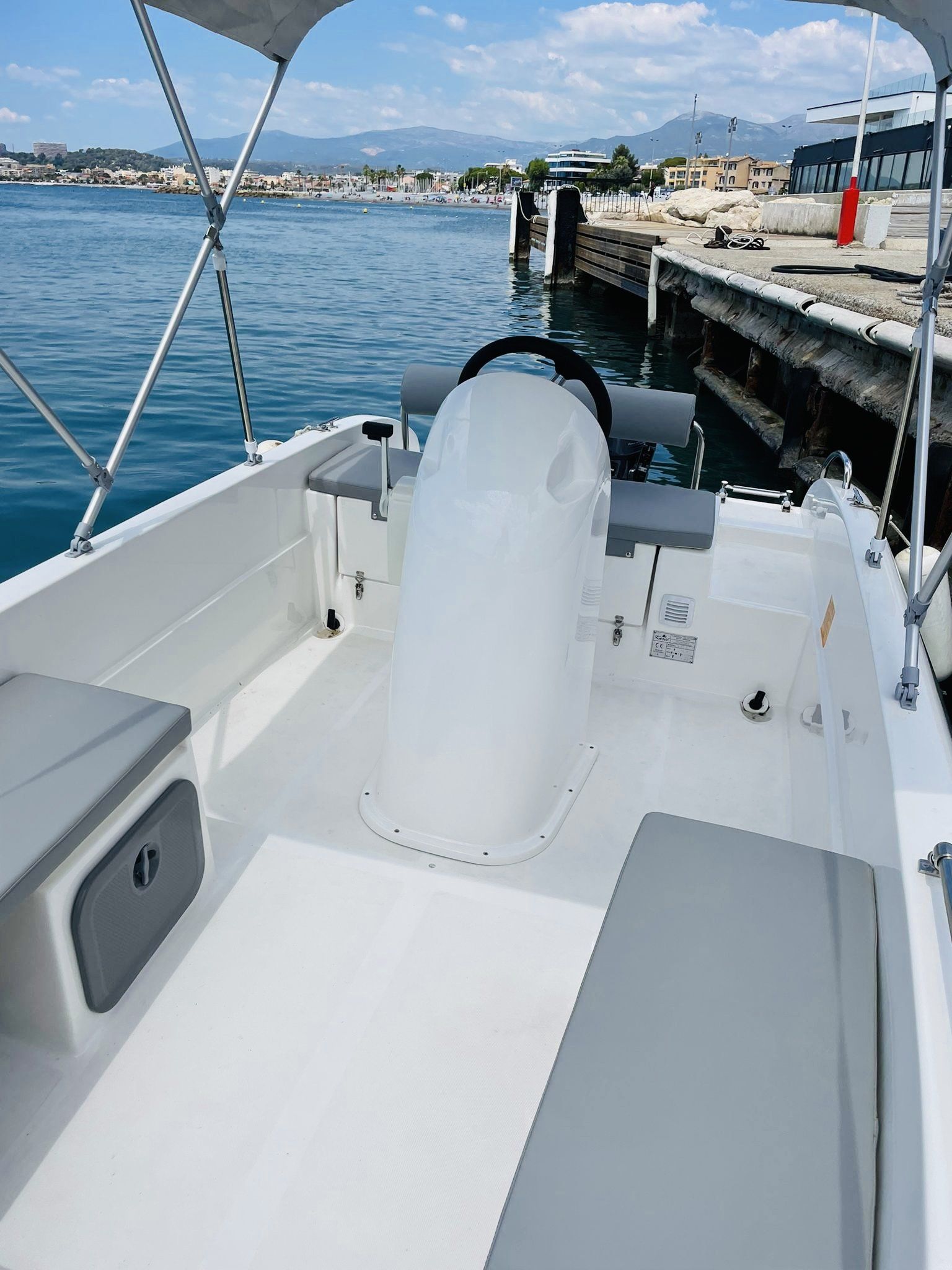 bateau sans permis without licence locboat nice saint laurent du var