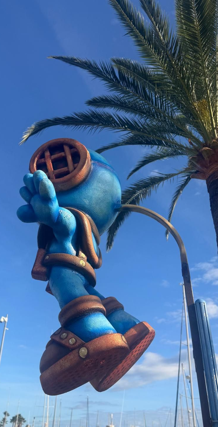 scaphandrier plongeur suspendu carnaval locboat