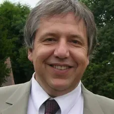 Dr Ian Davies