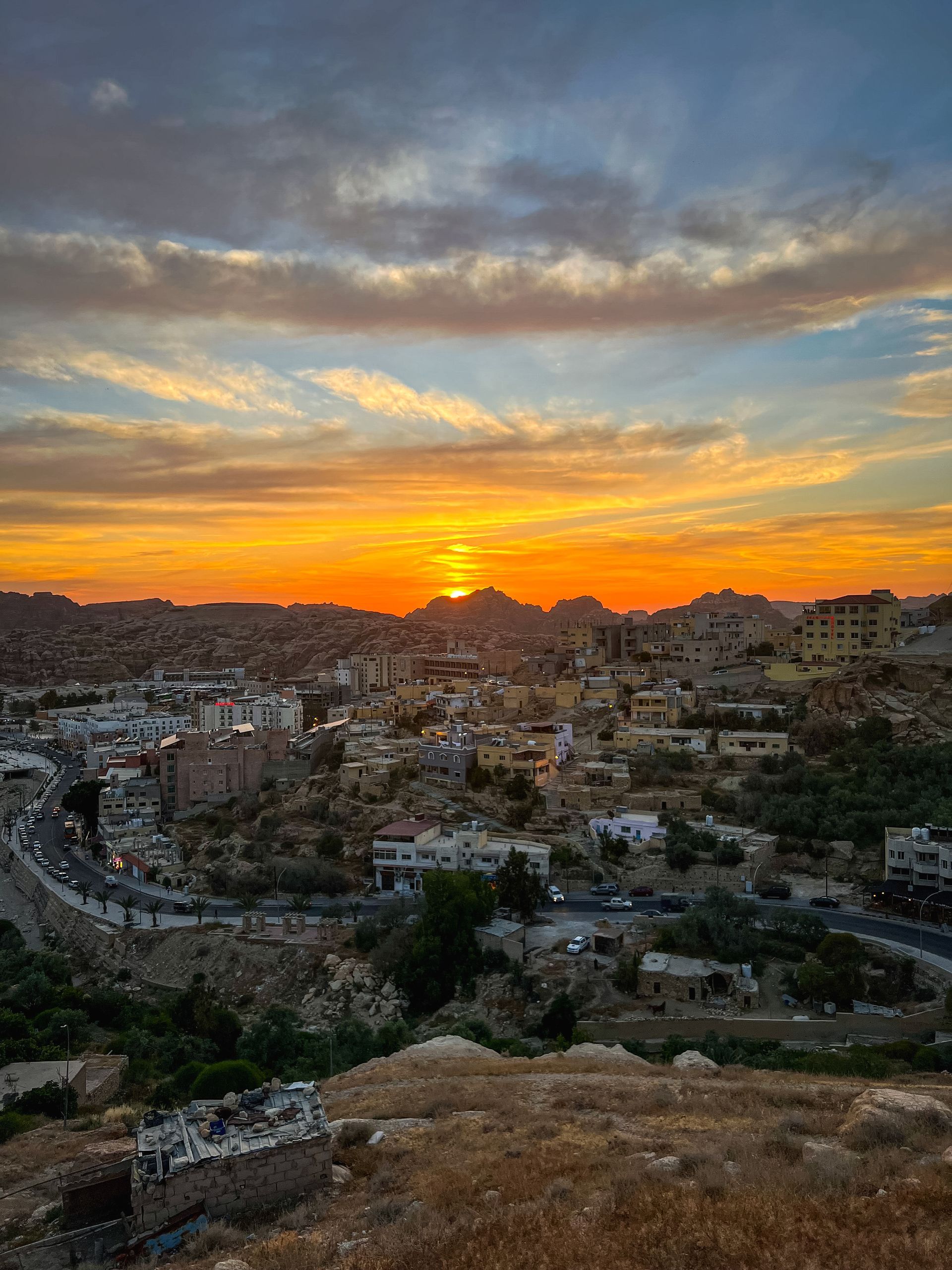 Sonnenuntergang in der Stadt Petra, Jordanien