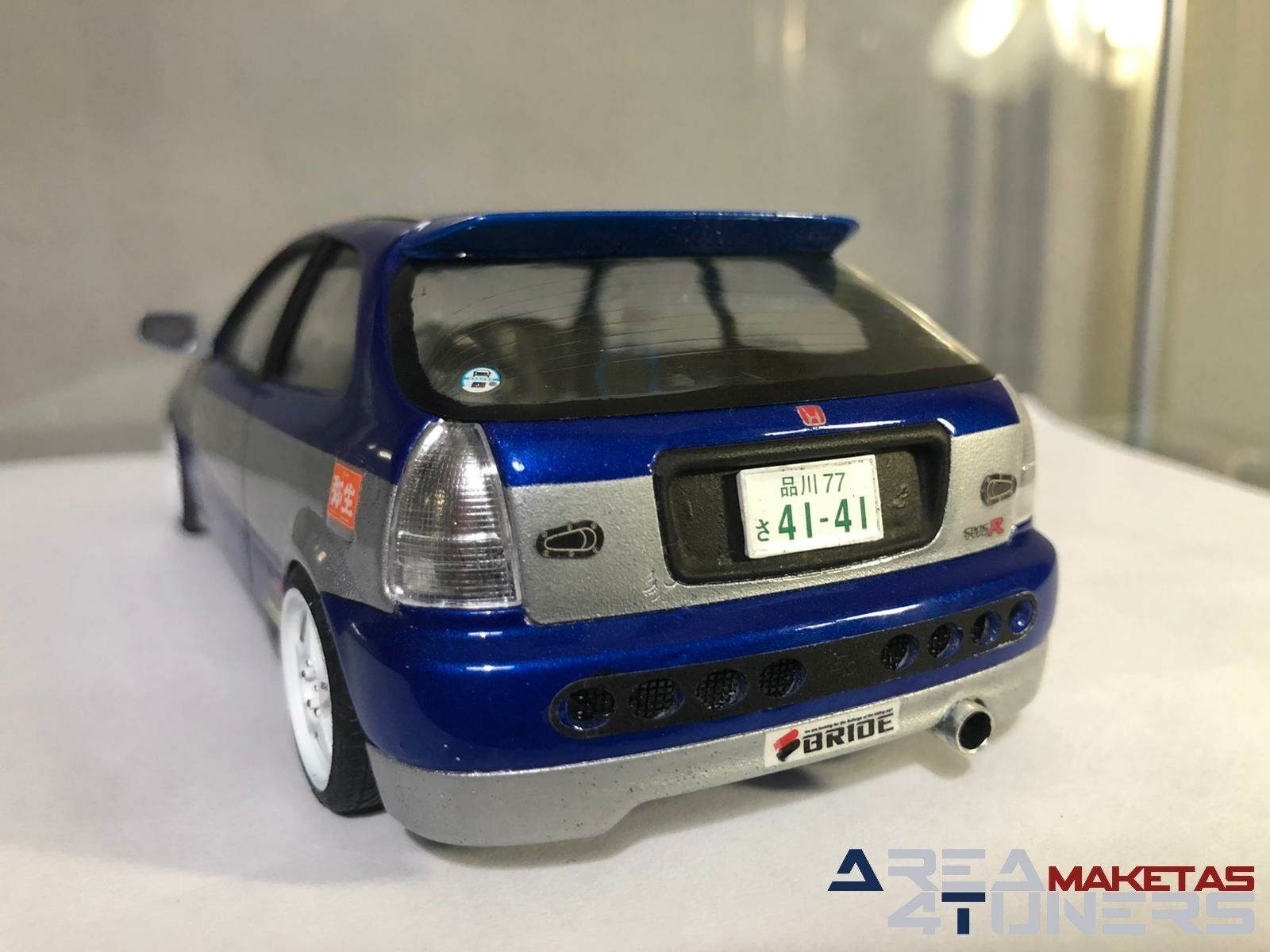 Reportaje maqueta Tuning Honda Civic Bitono Type Imagen perteneciente al reportaje fotográfico de la revista Tuning de publicación diaria Area4tuners.es sobre una maqueta Tuning de escala 1:24 Honda Civic