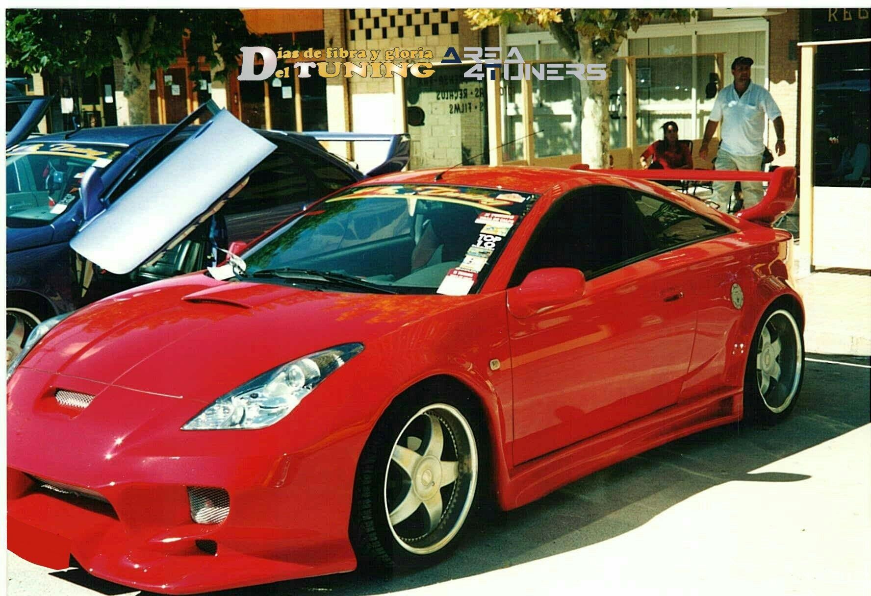 Imagen del reportaje revista Tuning Area4tuners.es, concentración de coches Tuning del año 2001 en Calpe, Alicante, España