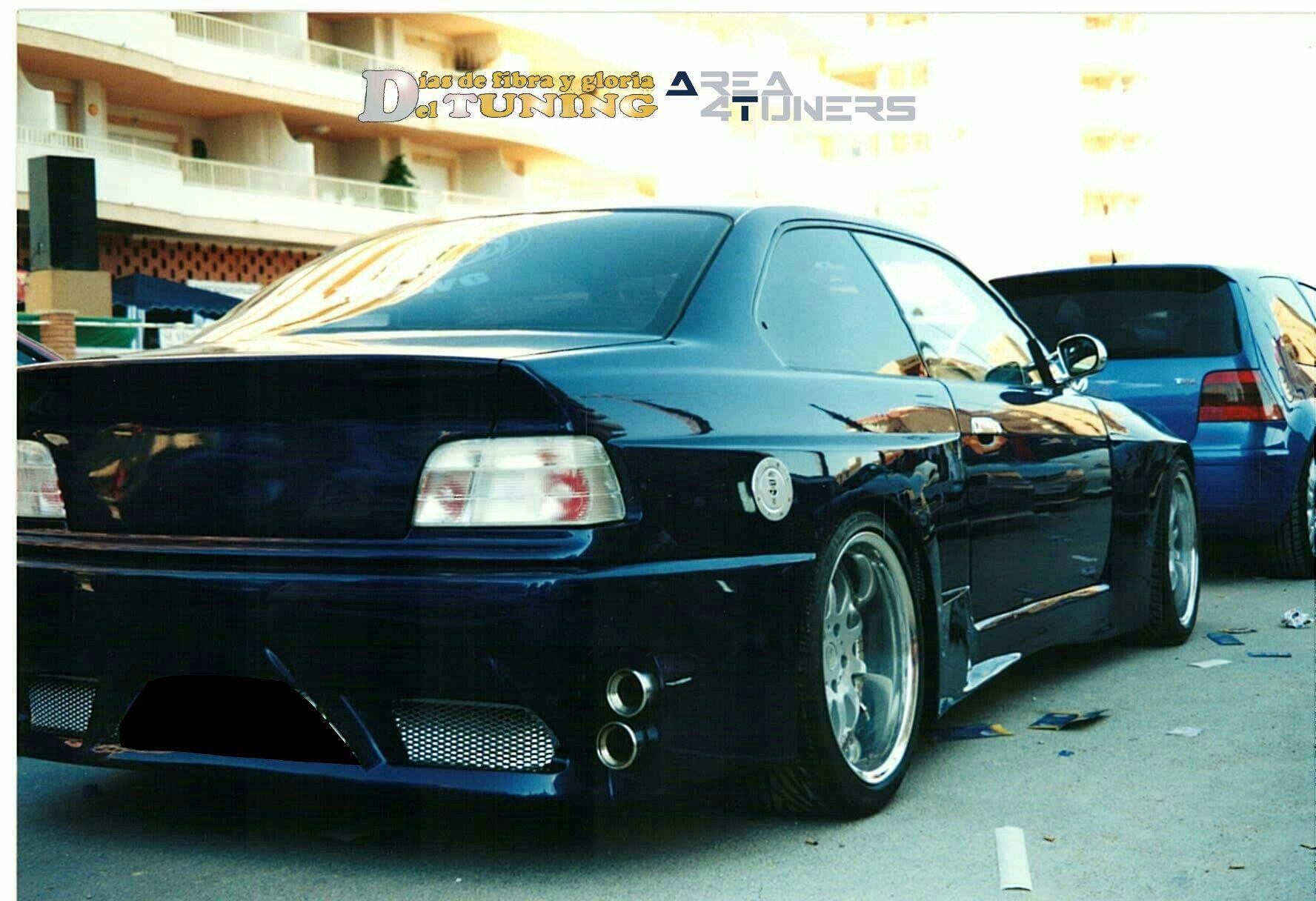 Imagen del reportaje  revista Tuning Area4tuners.es, concentración de coches Tuning del año 2001 en Calpe, Alicante, España