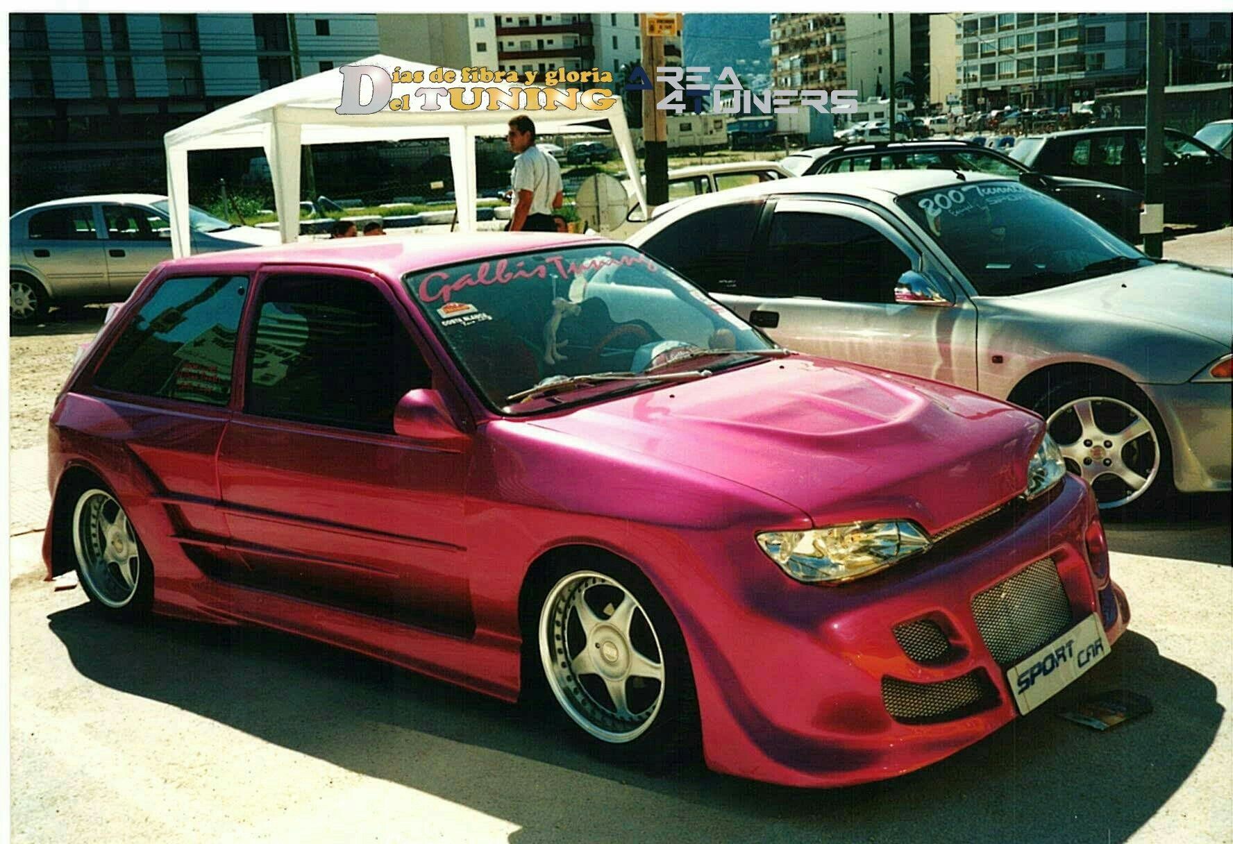 Imagen del reportaje revista Tuning Area4tuners.es, concentración de coches Tuning del año 2001 en Calpe, Alicante, España