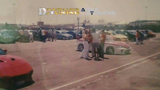 Imagen del reportaje  revista Tuning Area4tuners.es, concentración de coches Tuning del año 2002 en Palencia, España