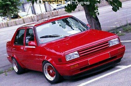 Imagen del reportaje revista Tuning Area4tuners.es, concentración de coches Tuning del año 2003 en Calafell, Tarragona, España