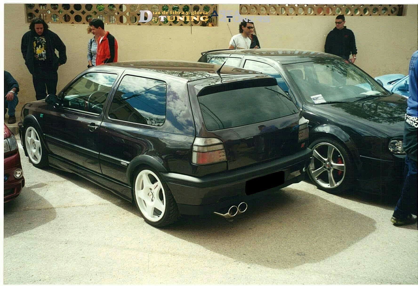 Imagen del reportaje revista Tuning Area4tuners.es, concentración de coches Tuning del año 2003 en Buñol, Valencia, España