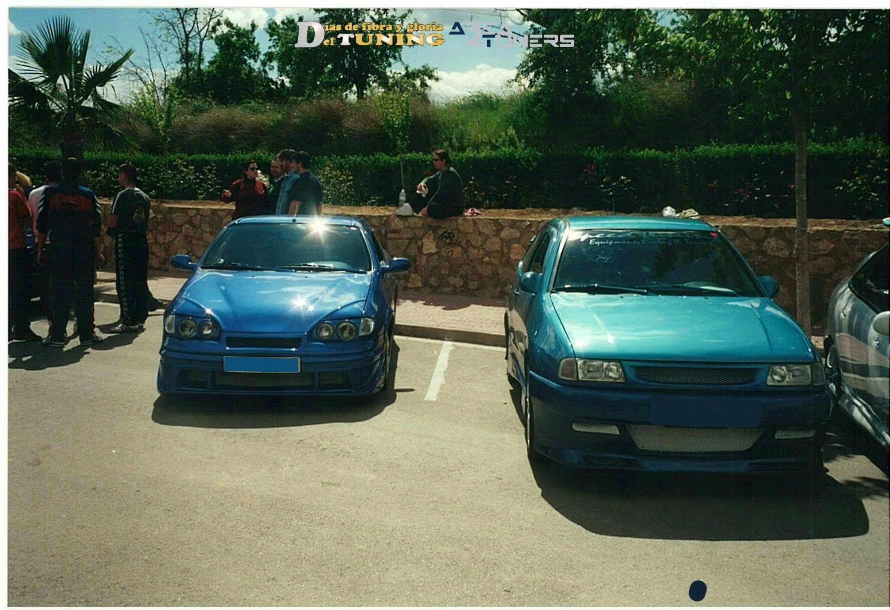 Imagen del reportaje revista Tuning Area4tuners.es, concentración de coches Tuning del año 2003 en Buñol, Valencia, España