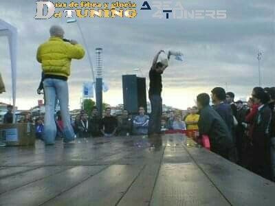 Imagen del reportaje revista Tuning Area4tuners.es, concentración de coches Tuning del año 2003 en Blanes, Gerona, España