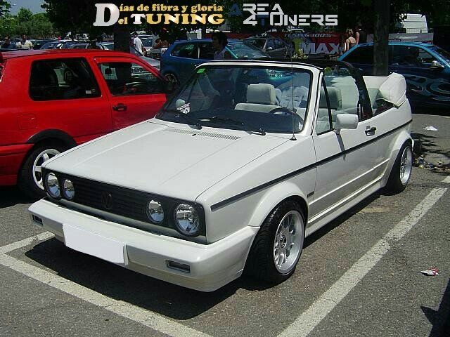 Imagen del reportaje revista Tuning Area4tuners.es, concentración de coches Tuning del año 2004 en Calafell, Tarragona, España