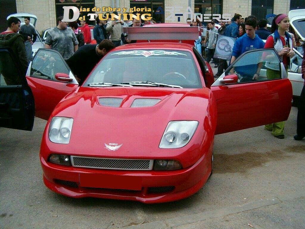 Imagen del reportaje revista Tuning Area4tuners.es, concentración de coches Tuning del año 2004 en Zarautz, Guipúzcoa, España