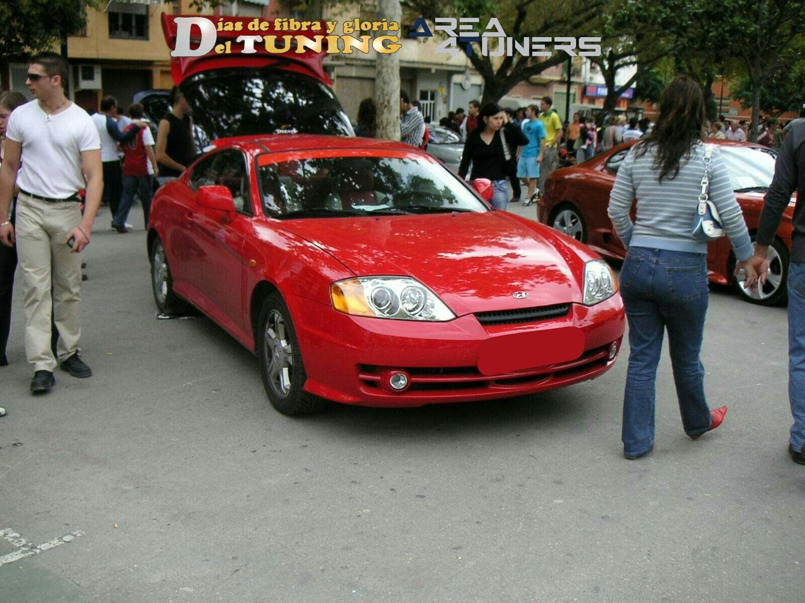 Imagen del reportaje revista Tuning Area4tuners.es, concentración de coches Tuning del año 2005 en Ontenyent, Alicante, España
