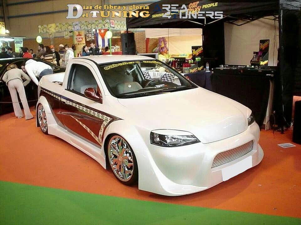Concentración Tuning 2006 Zaragoza