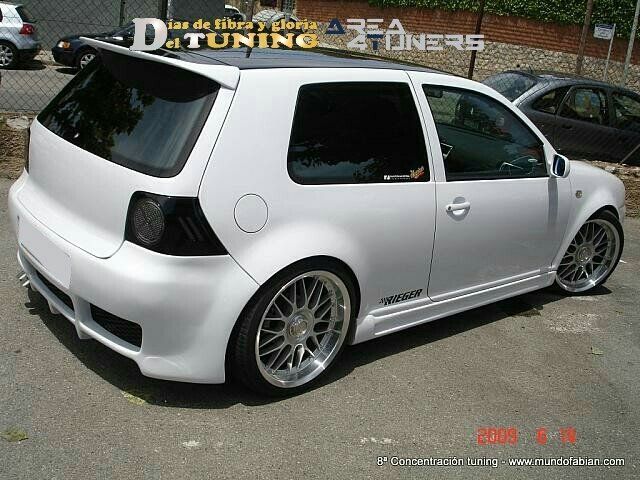 Concentración Tuning 2009 Calafell