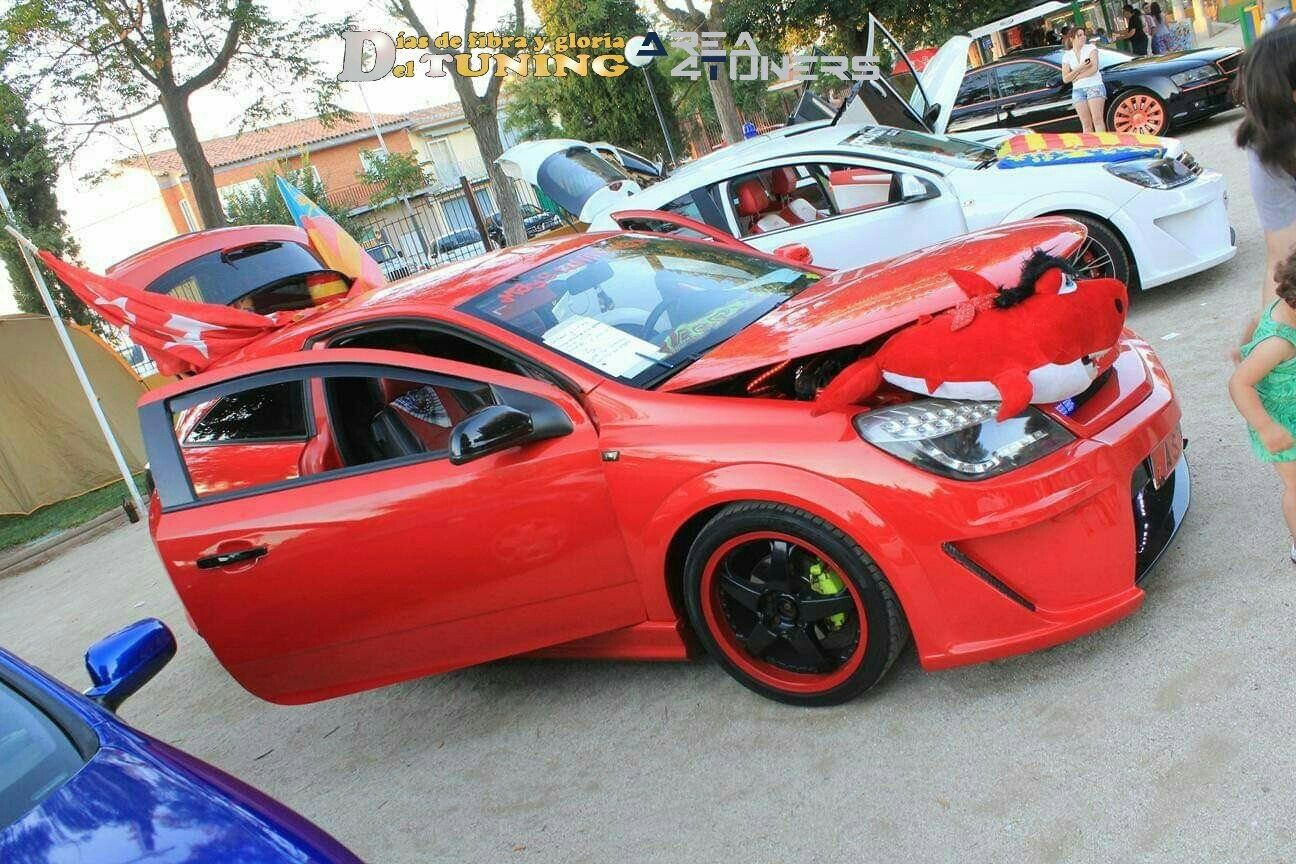 Concentración Tuning 2014 Mora