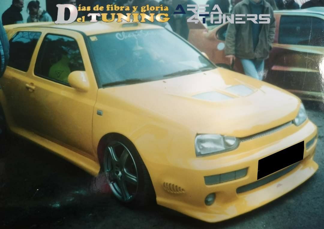Imagen del reportaje revista Tuning Area4tuners.es, concentración de coches Tuning del año 2001 en Medina Del Pomar, Burgos, España