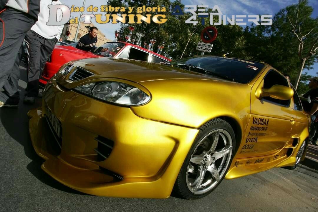 Imagen del reportaje revista Tuning Area4tuners.es, concentración de coches Tuning del año 2005 en El Palmar, Murcia, España